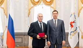 Сотрудники ОМК получили государственные награды Сотрудники ОМК получили государственные награды