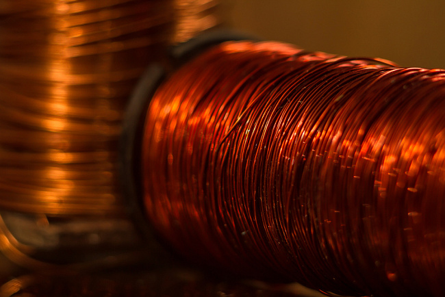 Медь слабо дорожает в отсутствие сильных факторов