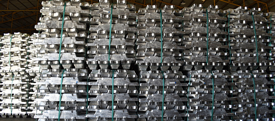 Цена алюминия на бирже впервые с весны 2022 года превысила 3 000 долларов за тонну