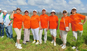 ОМК в Благовещенске организовала участие своих пенсионеров в празднике активного долголетия