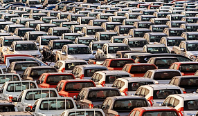 Продажи и выпуск автомобилей в Китае в 2023 году достигли рекордных значений